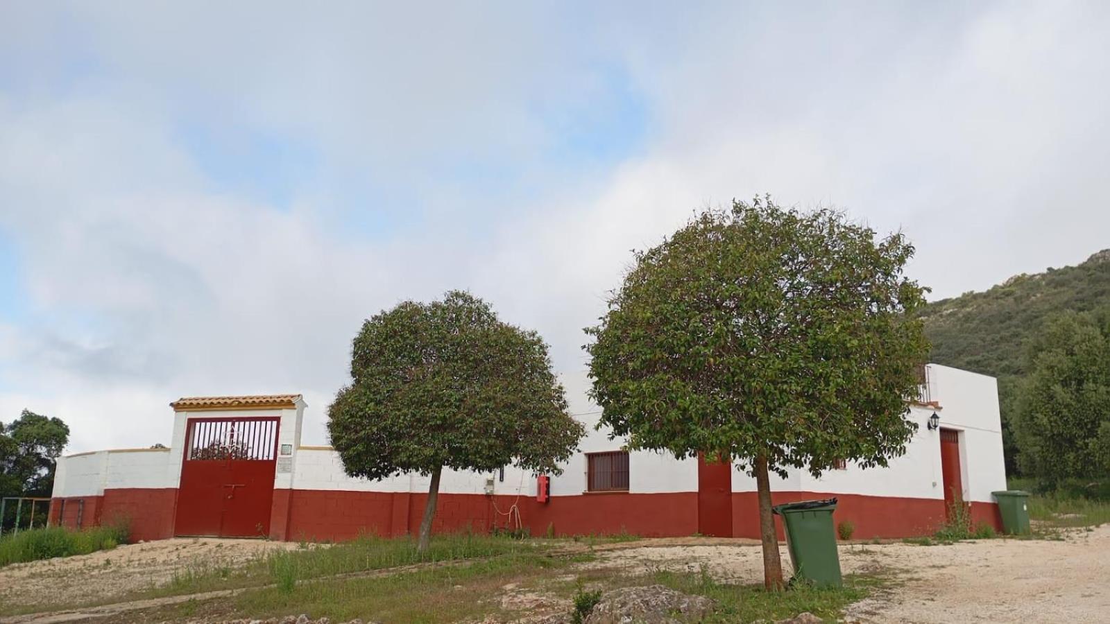 Casas Rurales Cortijo La Canada Estepa Exterior photo